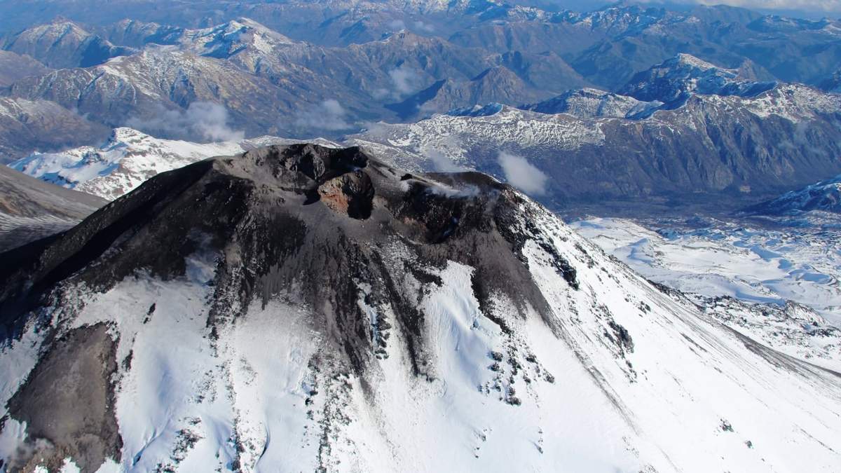 El volcán permanece en alerta amarilla. Fuente: (Twitter)