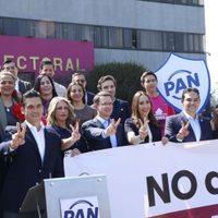PAN se dice dispuesto a la resistencia civil pacífica contra la reforma electoral