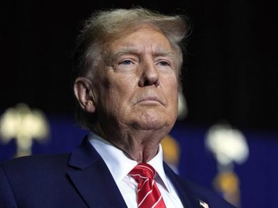 Trump presiona a corte para que lo exima de pagar 454 millones de dólares