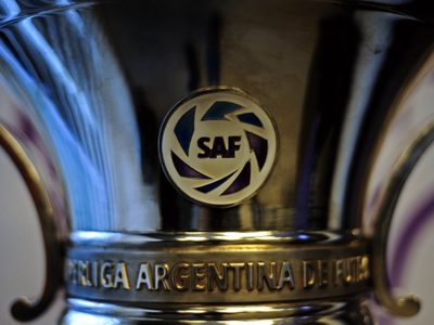 Polémica decisión en el fútbol argentino: Los cambios de la Superliga