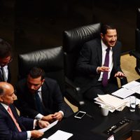 AMLO propone reforma para limitar salarios en organismos autónomos