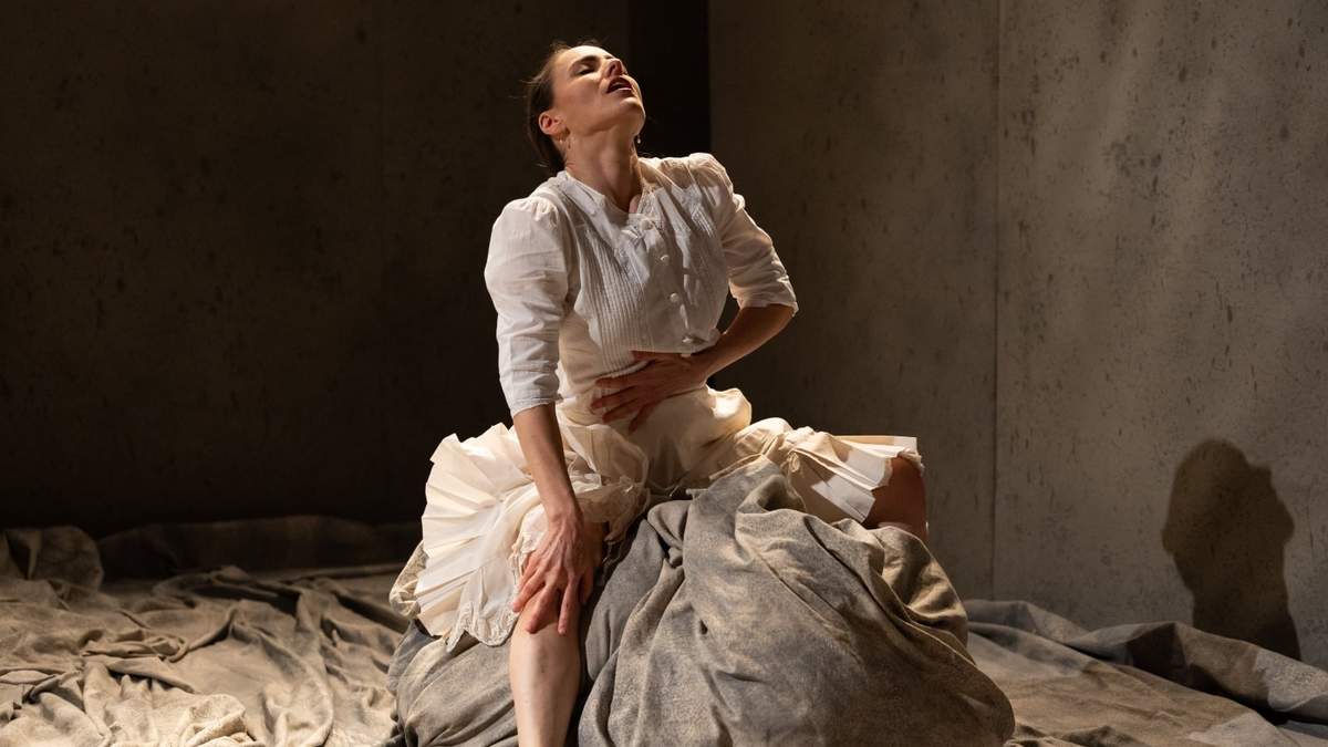 Yuriria Fanjul en "Camille Claudel… sin Rodin"