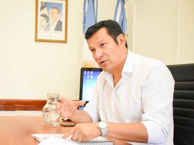Osvaldo Llancafilo aseguró que un 90% de las escuelas están listas para el inicio de clases