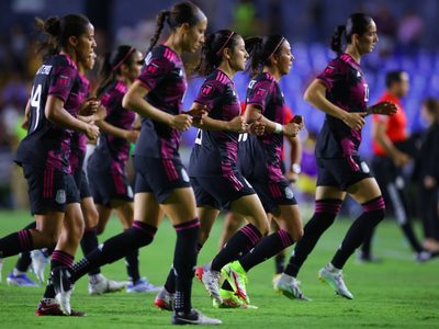México debutó en el Premundial femenil de Concacaf con derrota ante Jamaica