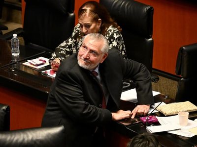Senado aplica fast track para imponer aranceles a países asiáticos