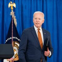Biden realiza su primer viaje al extranjero, va a Inglaterra a participar en el G-7 y la OTAN