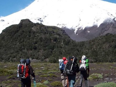 Volcán Lanín: cómo está la salud del joven que debió ser rescatado