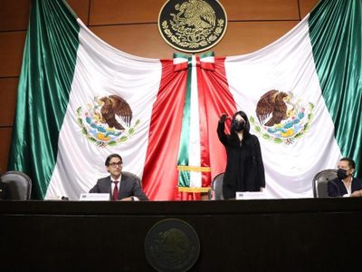 Dinero de fideicomisos, para pagar vacunas contra covid-19: Hacienda