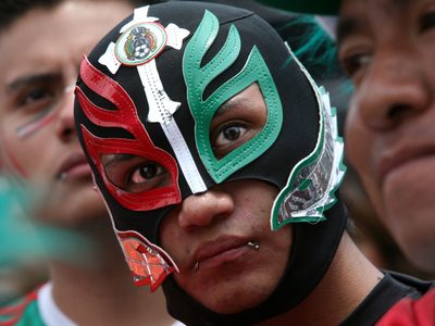 La afición sí podrá usar máscaras de lucha libre en el Mundial de Qatar 2022