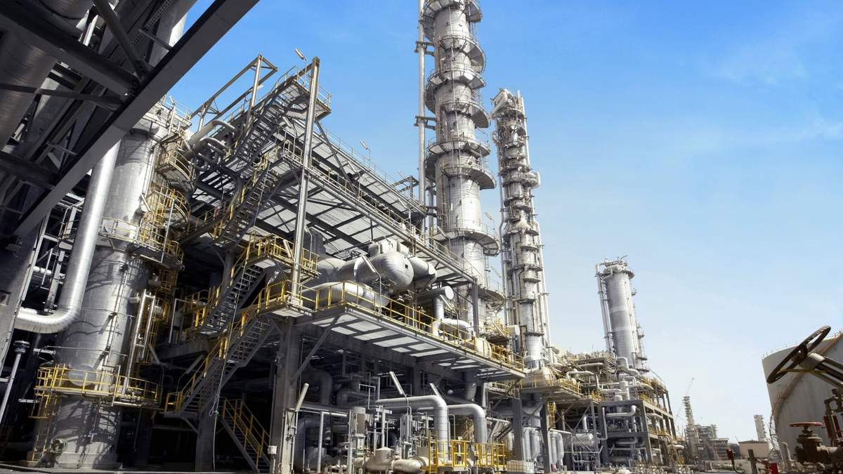 Industria petroquímica. Fuente: (Twitter)