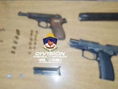 La Policía secuestró dos armas de fuego y demoró a ocho personas en Neuquén