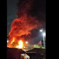 Incendio en La Merced deja un saldo de 100 puestos dañados