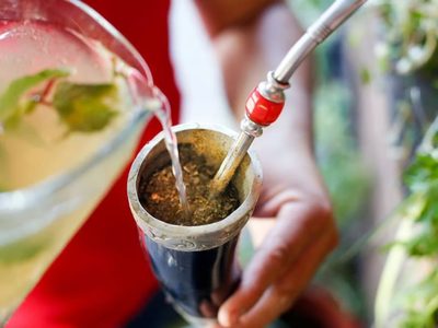 Comenzá febrero con esta receta de tereré detox para desinflamar y llenarte de energía