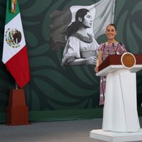 Sheinbaum asegura que Ejército colabora “en todo lo que se requiera” por caso Ayotzinapa
