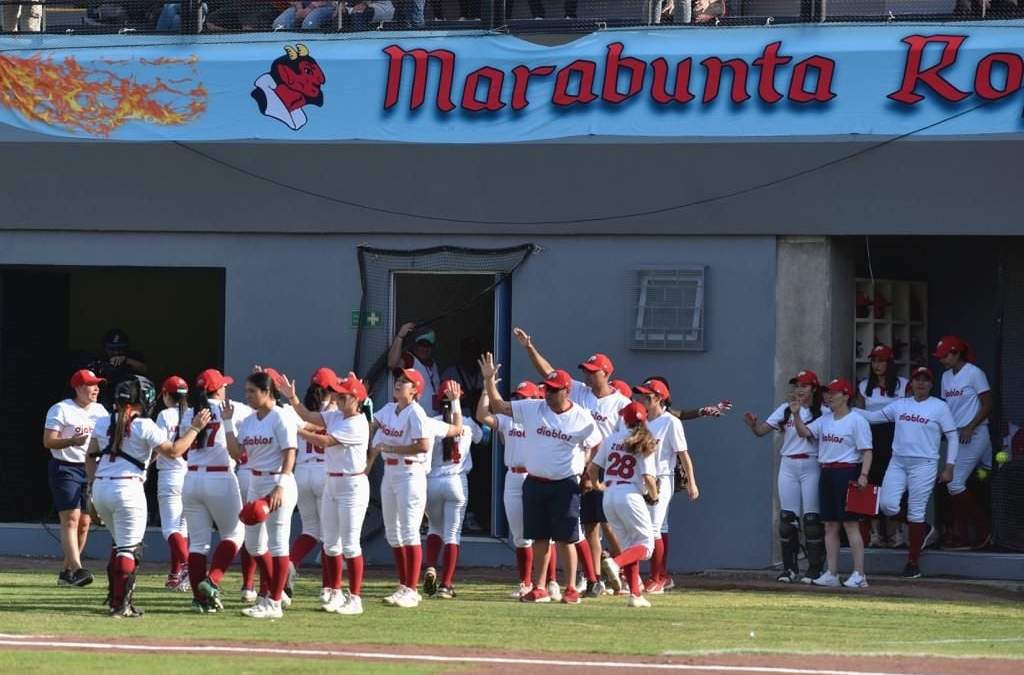 Diablas Rojas. Debut exitoso en casa