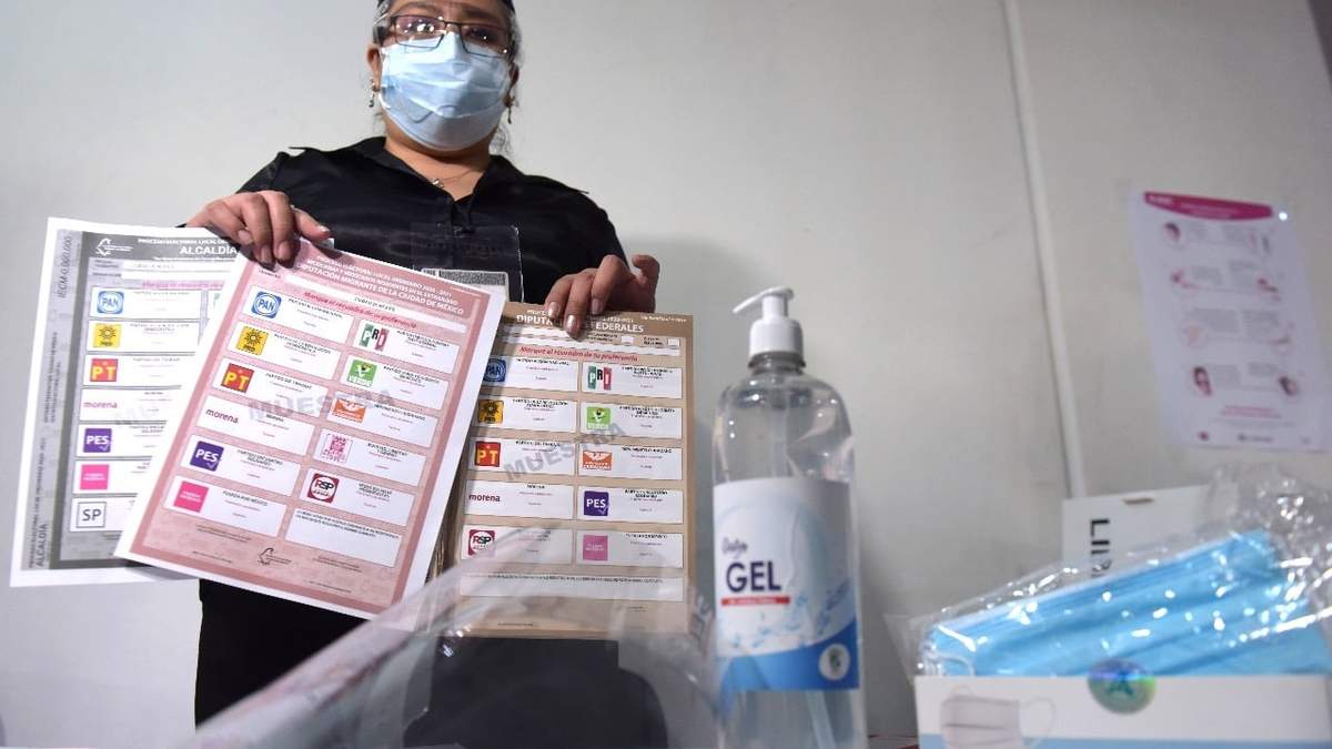 El INE presenta simulacro de blindaje anticovid en casillas