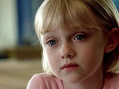 ¡¡Qué ternura!! No te pierdas a Dakota Fanning y su hermana en este inédito video