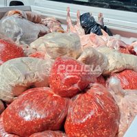 Desarticulan un peligroso comercio clandestino con pirotecnia y media tonelada de carne ilegal