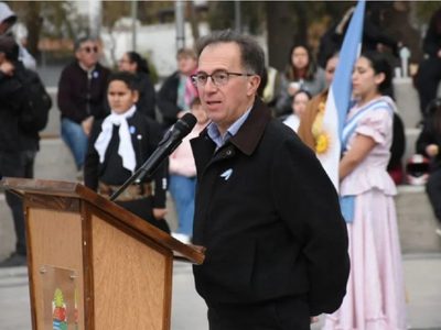 El intendente de Plottier anunció proyectos de infraestructura y confirmó la pavimentación de la calle Futaleufú