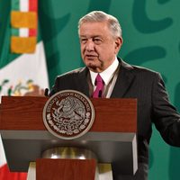 AMLO acusa una "contracampaña" a su llamado de ahorrar luz ante desabasto de gas