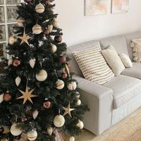 Con un palo de escoba viejo y un pedazo de cartón: creá este hermoso Árbol de Navidad y sin gastar fortuna