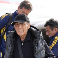 Hasta las lágrimas: la emotiva ovación a Miguel Ángel Russo en su llegada a Rosario
