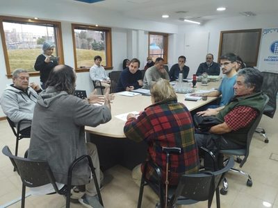 Vecinos manifestaron su preocupación por el relleno indebido de humedales del arroyo Todero