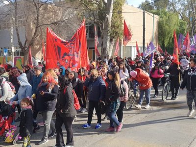 Organizaciones sociales "velaron" al Salario Mínimo Vital y Móvil