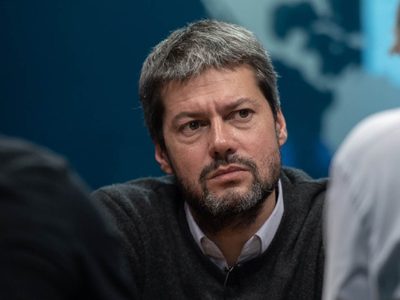 Lammens deslizó la posibilidad de una insólita medida para que vuelva el fútbol en Argentina