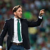 Lanús avanzó por Sudamericana y Zubeldía explotó ante el arbitraje
