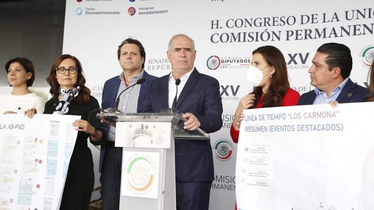 Julen Rementería habla durante la conferencia de prensa
