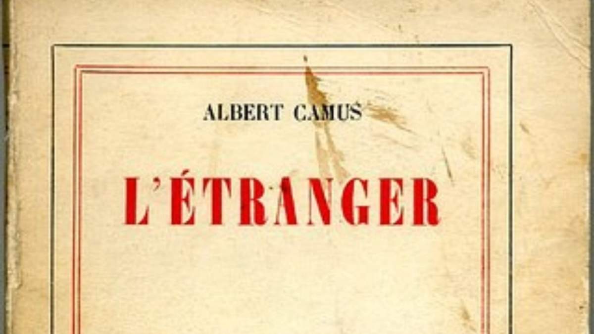 Novela de Albert Camus, El extranjero, de 1942