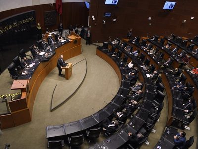 Senado modifica reglamento de la Comisión Permanente; podrán silenciar a legisladores en Tribuna
