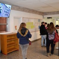 La Universidad del Comahue comenzó a buscar personas para cubrir 19 cargos no docentes