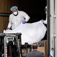 EU rebasa las 50 mil muertes por covid-19; Nueva York concentra el 41.59%