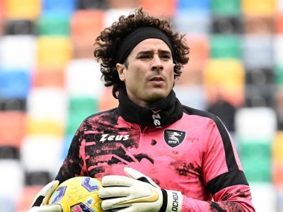 Guillermo Ochoa jugará en Portugal con el AVS Futebol Sad
