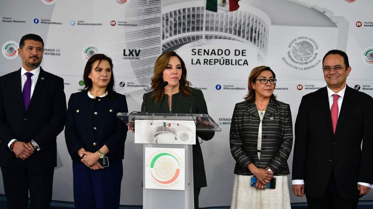 Comisionados del INAI en el Senado