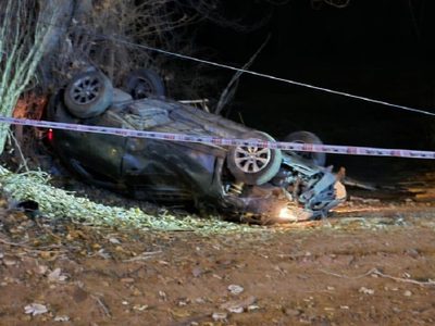 Vuelco fatal en Centenario; imputaron al conductor que iba borracho y mató a su amigo