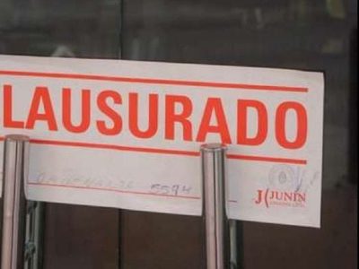 La Municipalidad clausuró dos almacenes y multó a trece
