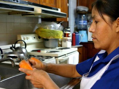 De cuánto serán los salarios de las empleadas domésticas en septiembre