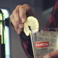El aperitivo Gancia, llegó de Italia y se hizo popular