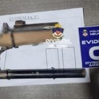 Luego de una denuncia por maltrato animal, realizaron un allanamiento y secuestraron armas, municiones y celulares