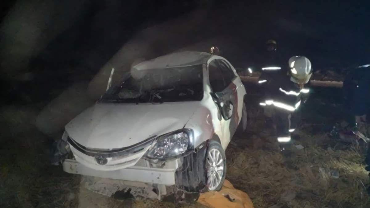Un auto volcó sobre ruta provincial N° 21. Fuente: (Twitter)