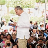 La derecha confabula contra los libros de texto porque quiere un pueblo ignorante: Adán Augusto