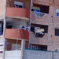 Una poderosa explosión en un departamento céntrico dejó una mujer herida