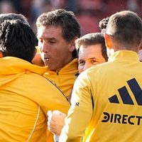Festejan en Boca: la buena noticia que recibió Claudio Úbeda con Leandro Paredes