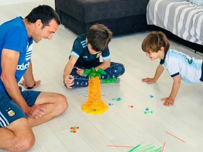 Así es la casa de Lionel Scaloni en una paradisíaca playa española