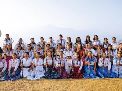 Banda de mujeres mixes de Tlahuitoltepec, a la Guelaguetza virtual