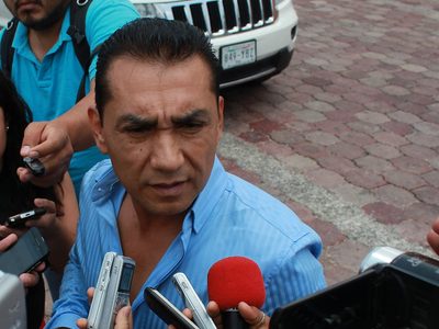 Exalcalde de Iguala, José Luis Abarca, consigue amparo pero no podrá salir de prisión