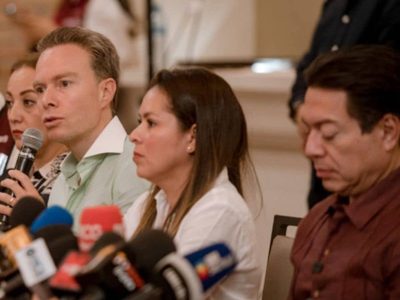 Manuel Velasco participará en la encuesta de Morena; "tiene carácter de corcholata": Mario Delgado